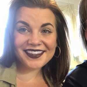 Meet your Posher, Barbie